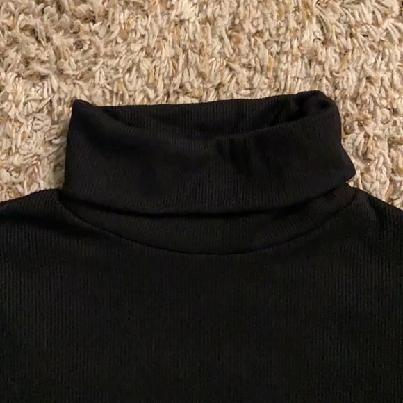 NWT - Lulu’s Body-con Turtleneck Dress - Black - Picture 4 of 4